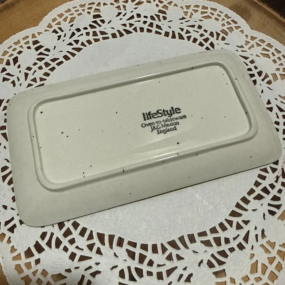 J&G Meakin Lifestyle Rectangular Serving Tray England Speckled Oven-to-Tableware